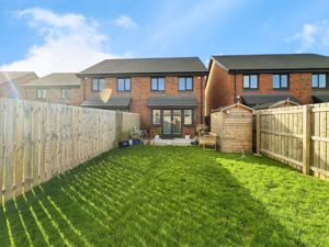 Photo 11- click for photo gallery